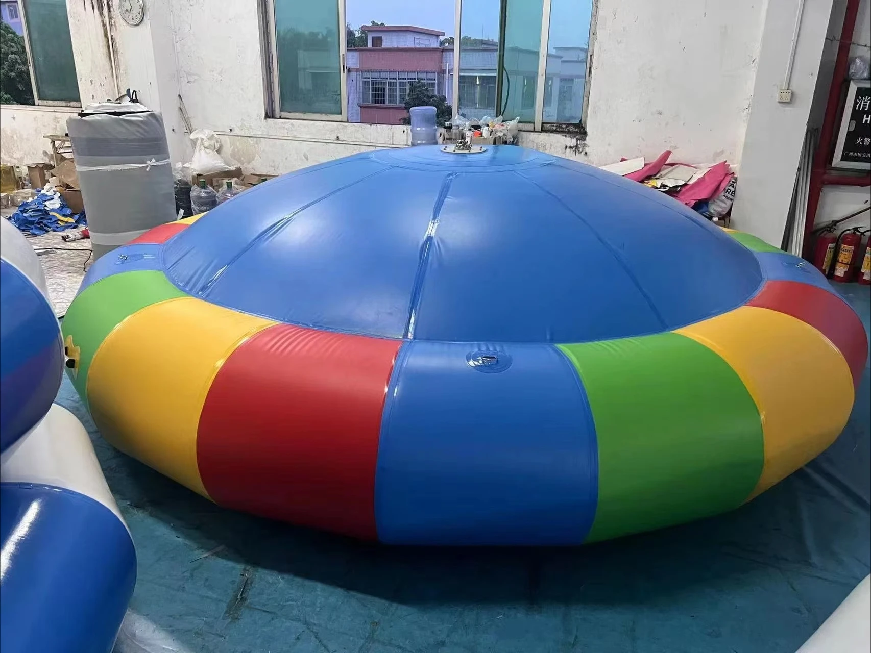 

Hot Summer Inflatable Towable Tube Banana Boat Water Rotating Disco Boat Inflatable Spinning Top