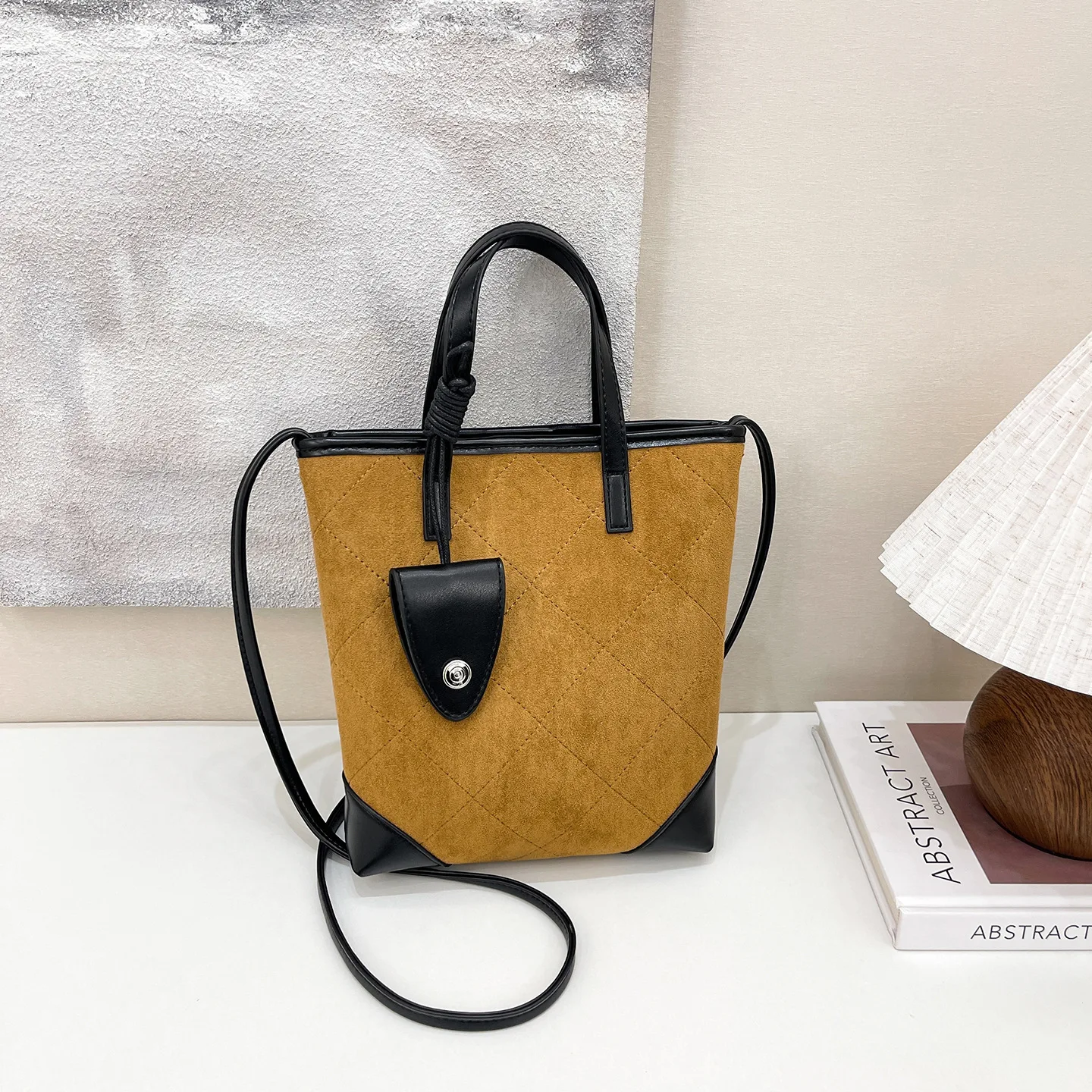 

2025 Trendy Soft shell Tote Bag for Women Minimalist Shoulder Crossbody Purse Fashionable Handbag