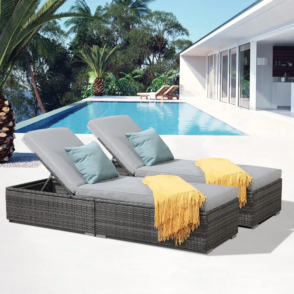 

Outdoor Patio Chaise Lounge Chair, Elegant Reclining Adjustable Pool Rattan Chaise Lounge Chair with Light Grey Cushion