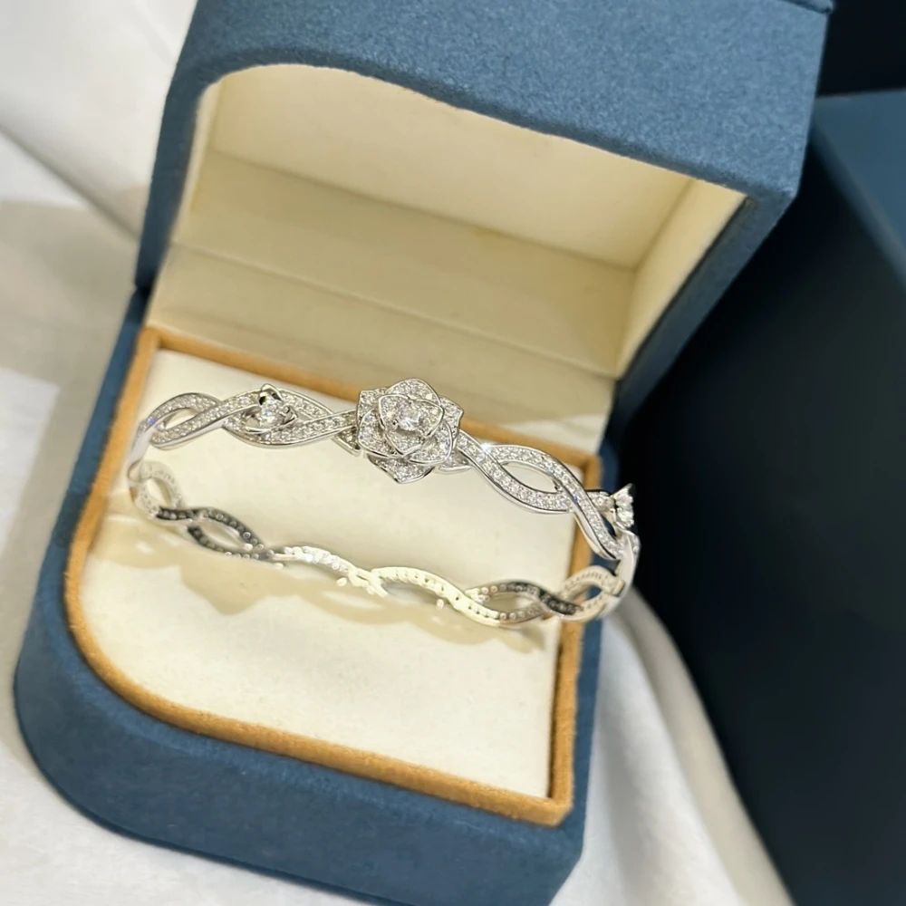 

2023 Classic 925 Silver Rose Bracelet For Women Anniversary Gift Exquisite Elegant Luxury High Quality European Famous Jewelry.