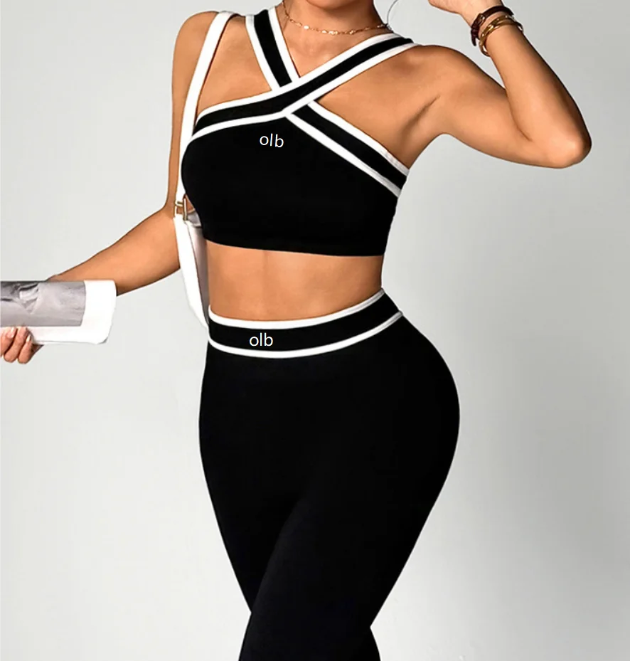 2026 new yoga suit set, women's contrasting cross back sports bra, high waist and hip lifting pants, fitness suit