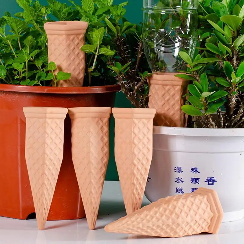 Clay Watering Stakes Automatic Irrigation Planter Stakes 6pcs/Set Clay Plant Garden Waterers Plant Watering Devices Auto-Water