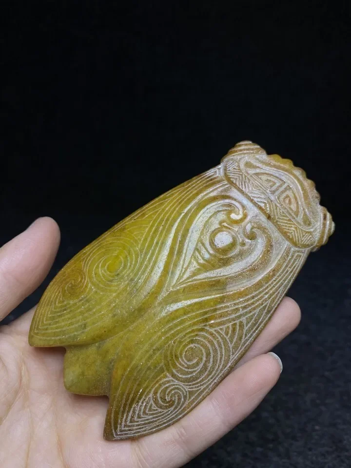 Handicrafts Carving Xiuyan Jade Cicada Handpiece Collection Statue