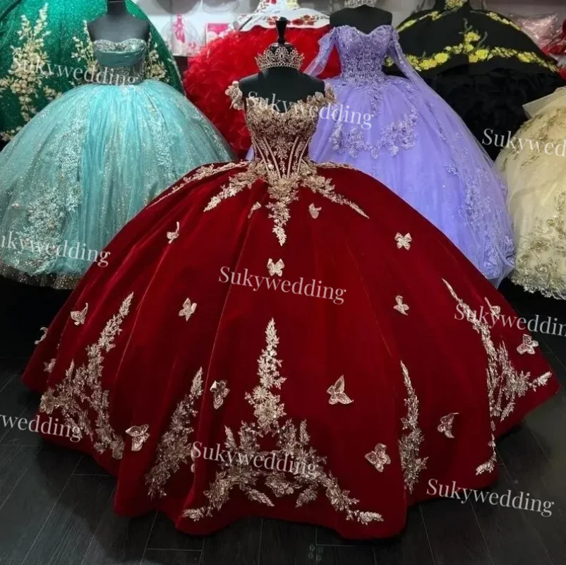 Red Princess Quinceanera Dresses Off Shoulder Gold Appliques Corset Prom Ball Gowns with Wrap Sweet 15 Dress Vestidos De XV Anos