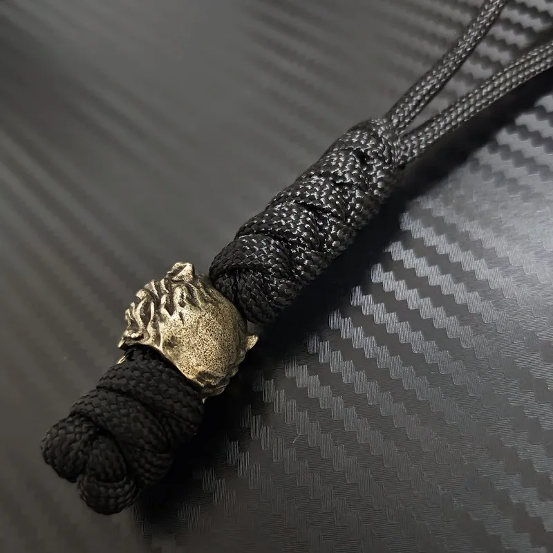 Tiger head Paracord beads Braided rope Pendant Bag hanging Accessories Keychain knife bead Lanyard Outdoor Woven umbrella rope