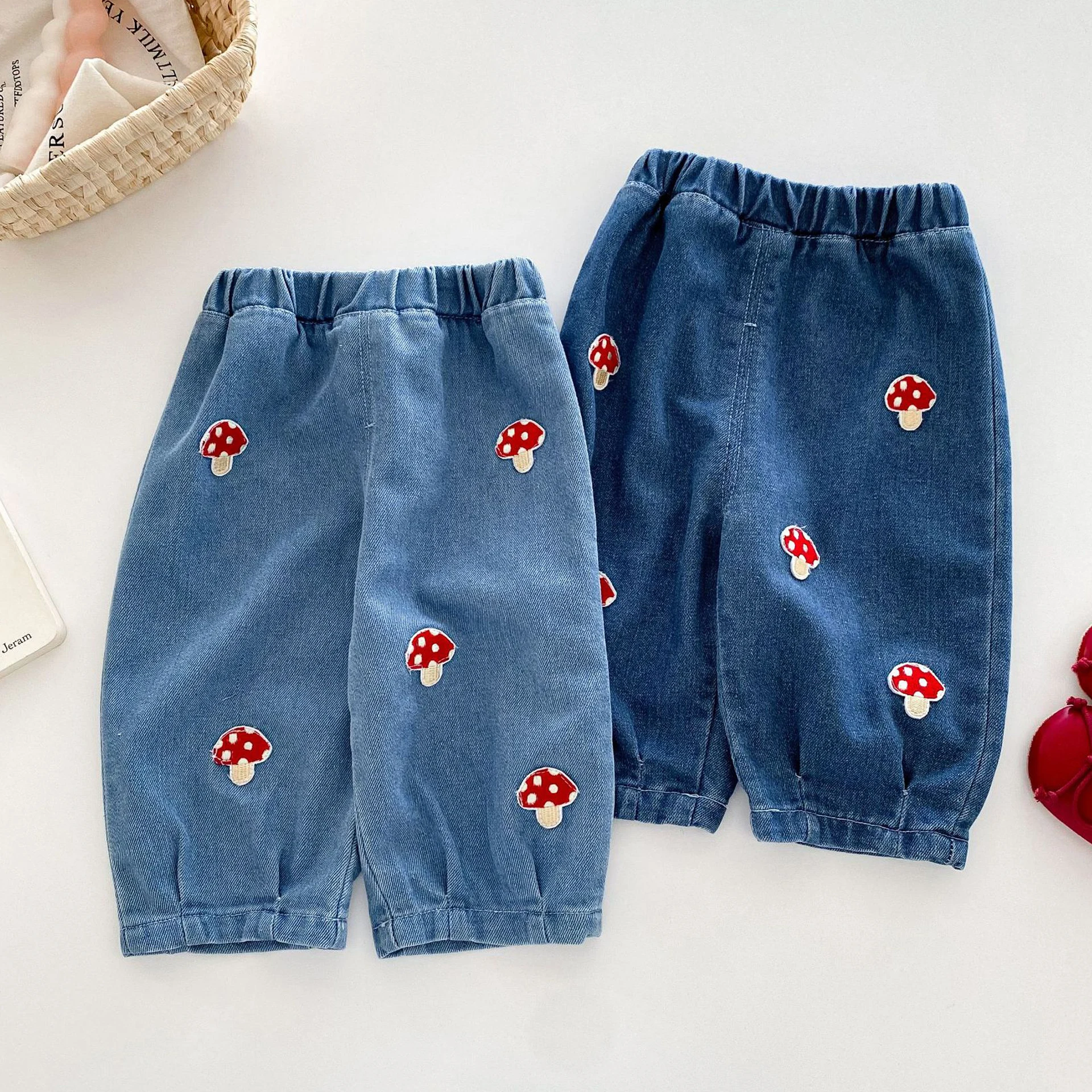 Girls' Fashion Jeans 0-5 Years Old Autumn Korean Baby Girl Cute Cartoon Mushroom Loose Denim Trousers Casual Children's Pants