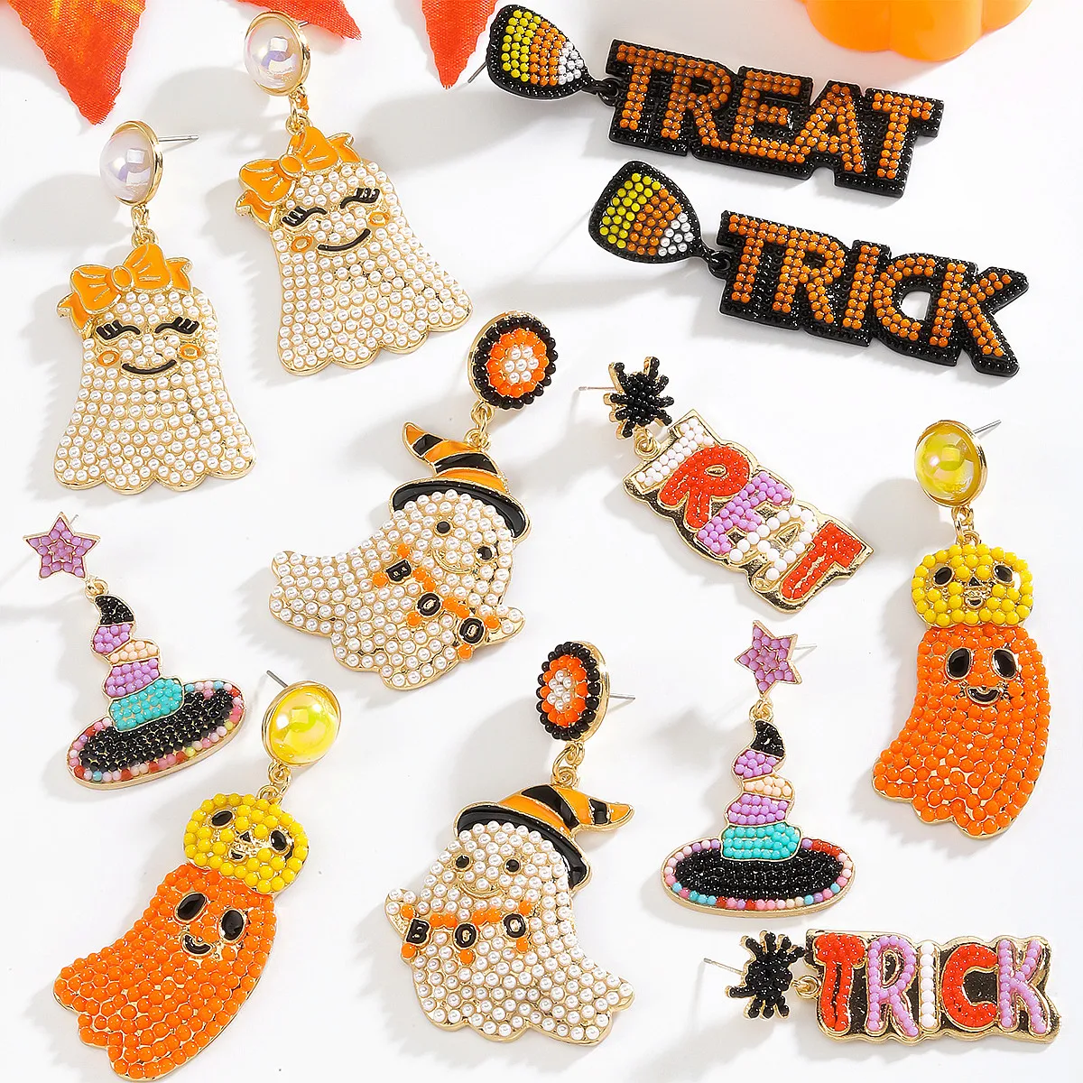 Vedawas 보헤미안 구슬 유령 마녀 모자, 트릭 트리트 문자 귀걸이, 할로윈 축하 축제 합금 여성 액세서리