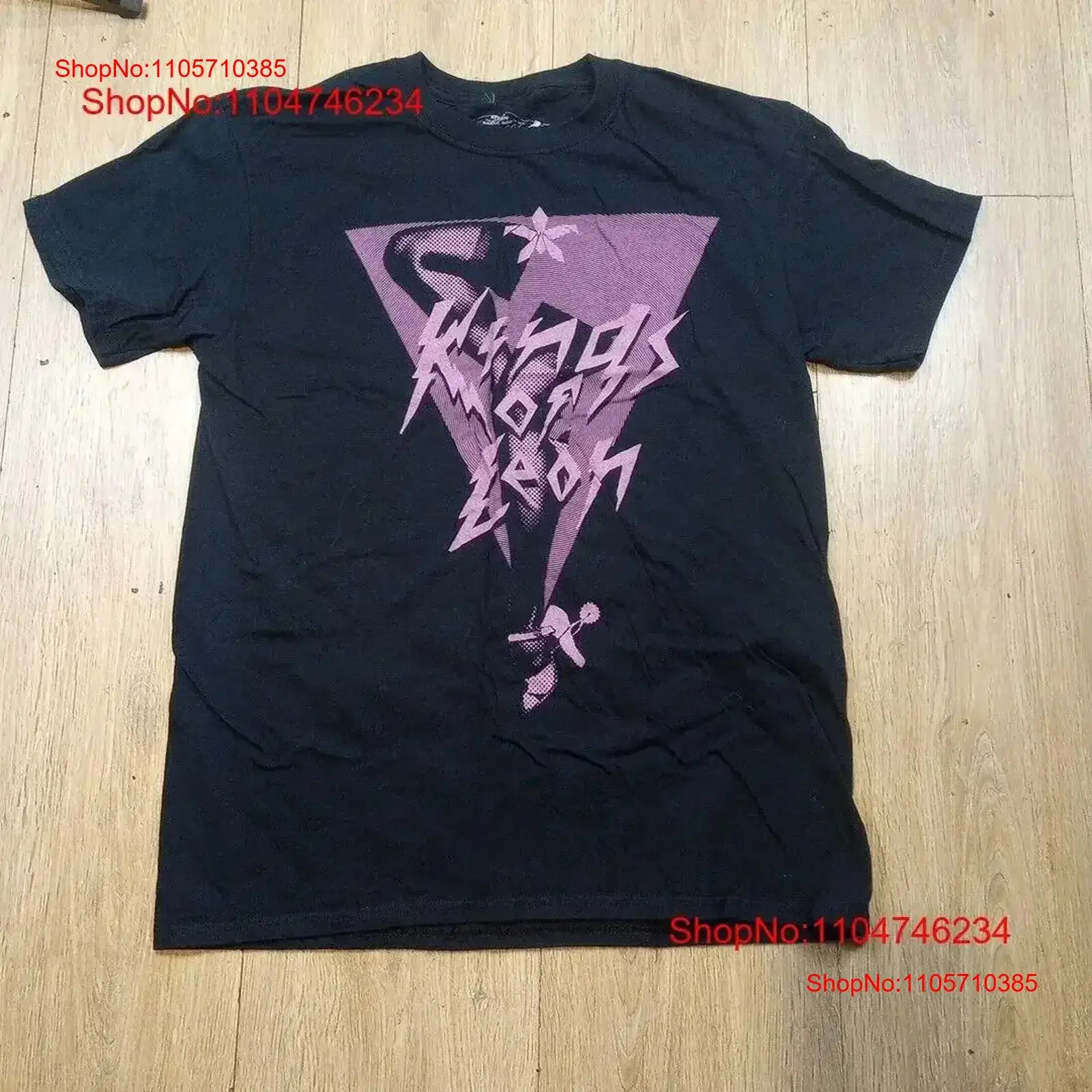 Kings Of Leon Limited Edition Barking Irons Medium Black Cotton T Shirt USA Made vintage Washed designer clothes Comfortable