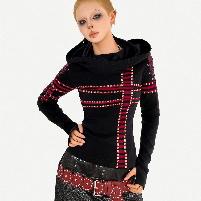 オリジナルデザインダークパンクフード付きストライプ長袖女性の Tシャツ秋の新パッチワーク痩身多用途 Tシャツレディース