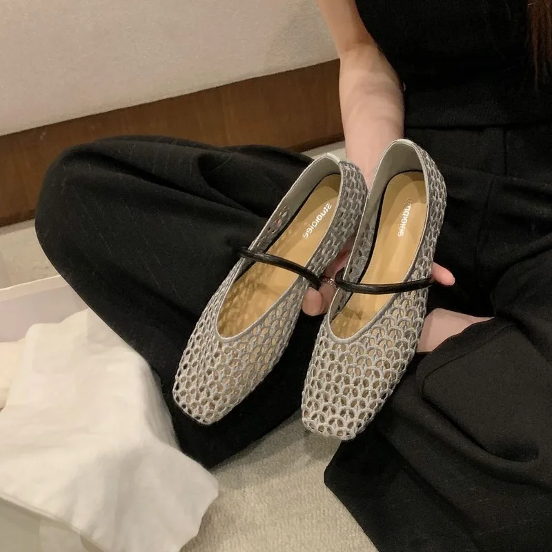 

Women Hollowed-out Sandals Shoes Mesh Breathable Shoes Women Summer 2025 Square-toed Flats Platform Walking Comfortable Shoes