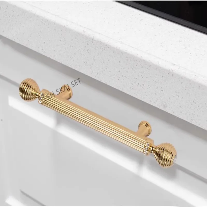 2PCS French Kitchen Cabinet Handle Solid Zinc Alloy Furniture Hardware Handle High-end Desk Drawer Knobs Cabinet Door Handles