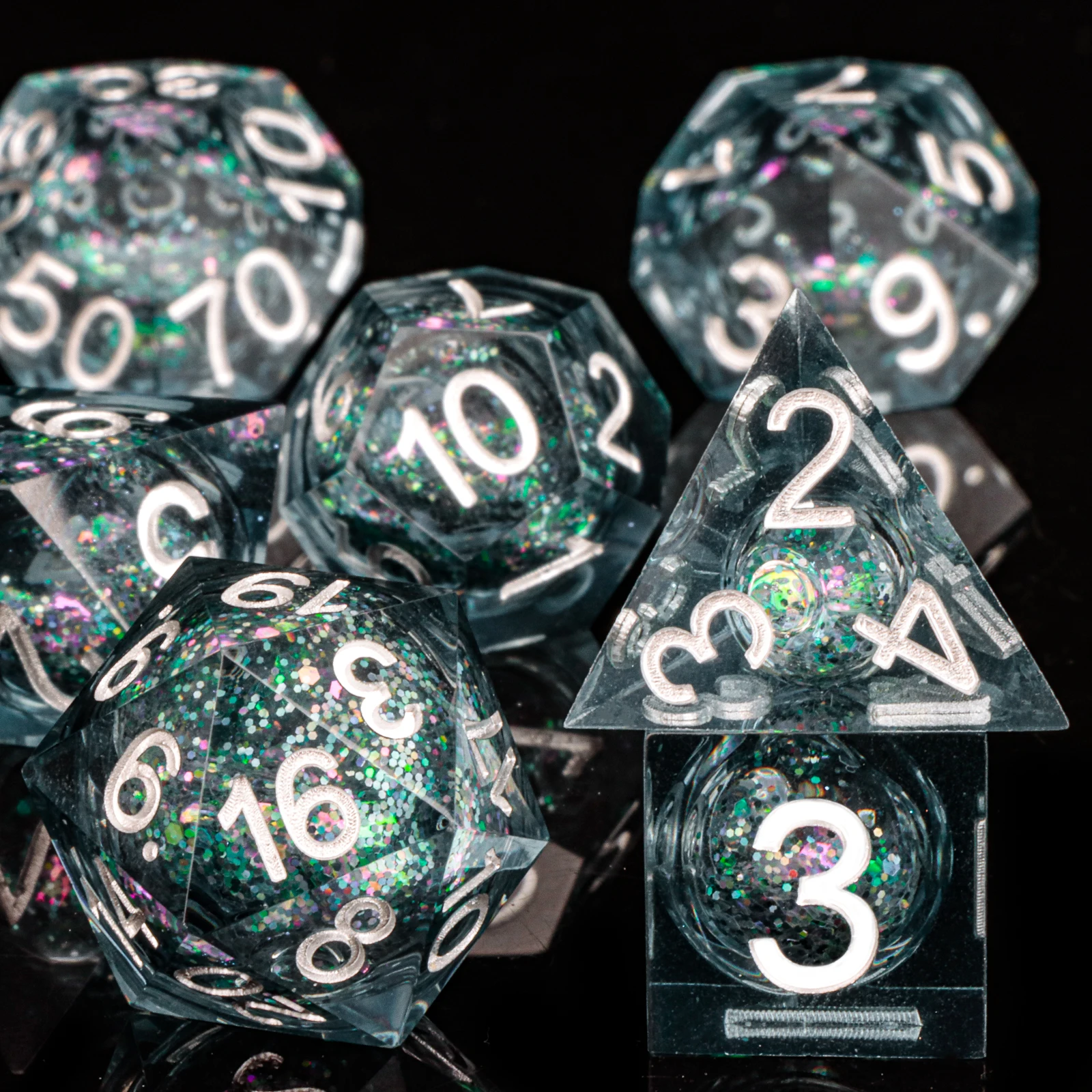 Handmade Sequin Liquid Core DnD Sharp Edge Dice, Polyhedral Dice Set for Dungeons and Dragons, Galaxy RPG Dice Set, d d dice