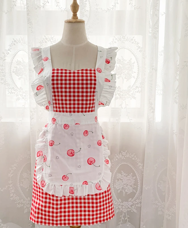 New Fashion Waterproof Apron Cute Princess Style Kitchen Female Cotton Soft Strap Maid Apron Japanese Creative Lace Apron