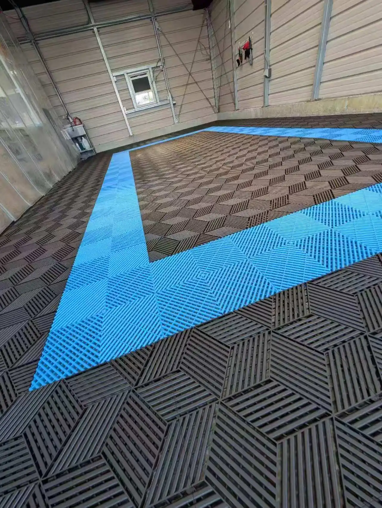 

Patent 3D Tiles Three Dimensional Customized Colors Garage Modular Floor Tiles Plastic Pvc Garage Floor Garage Tiles