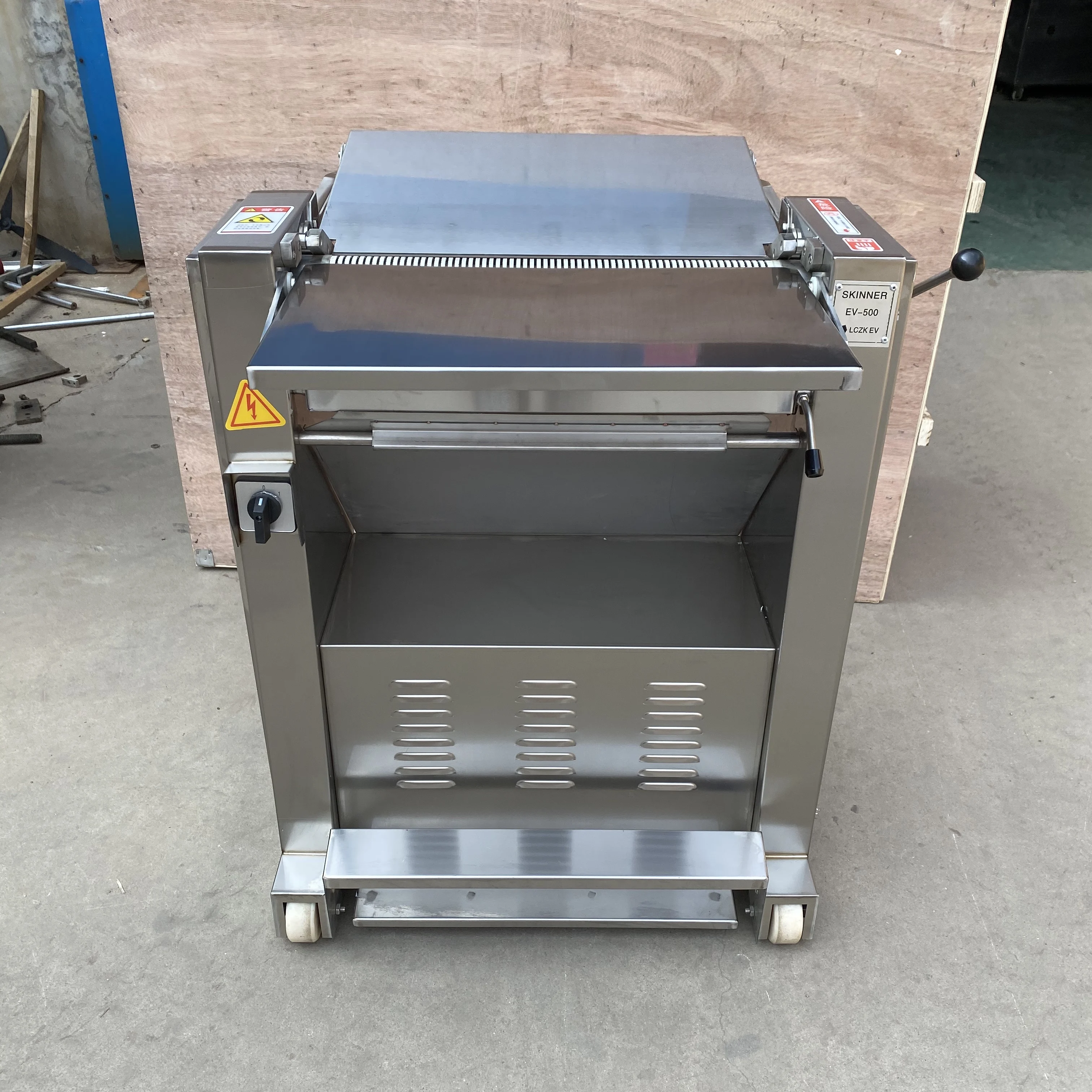 المهنية آلة قطع إزالة جلد الخنزير آلة تقشير لحم الخنزير لحم الخنزير لحم الضأن الجلد مقشرة مزيل آلة سكينر