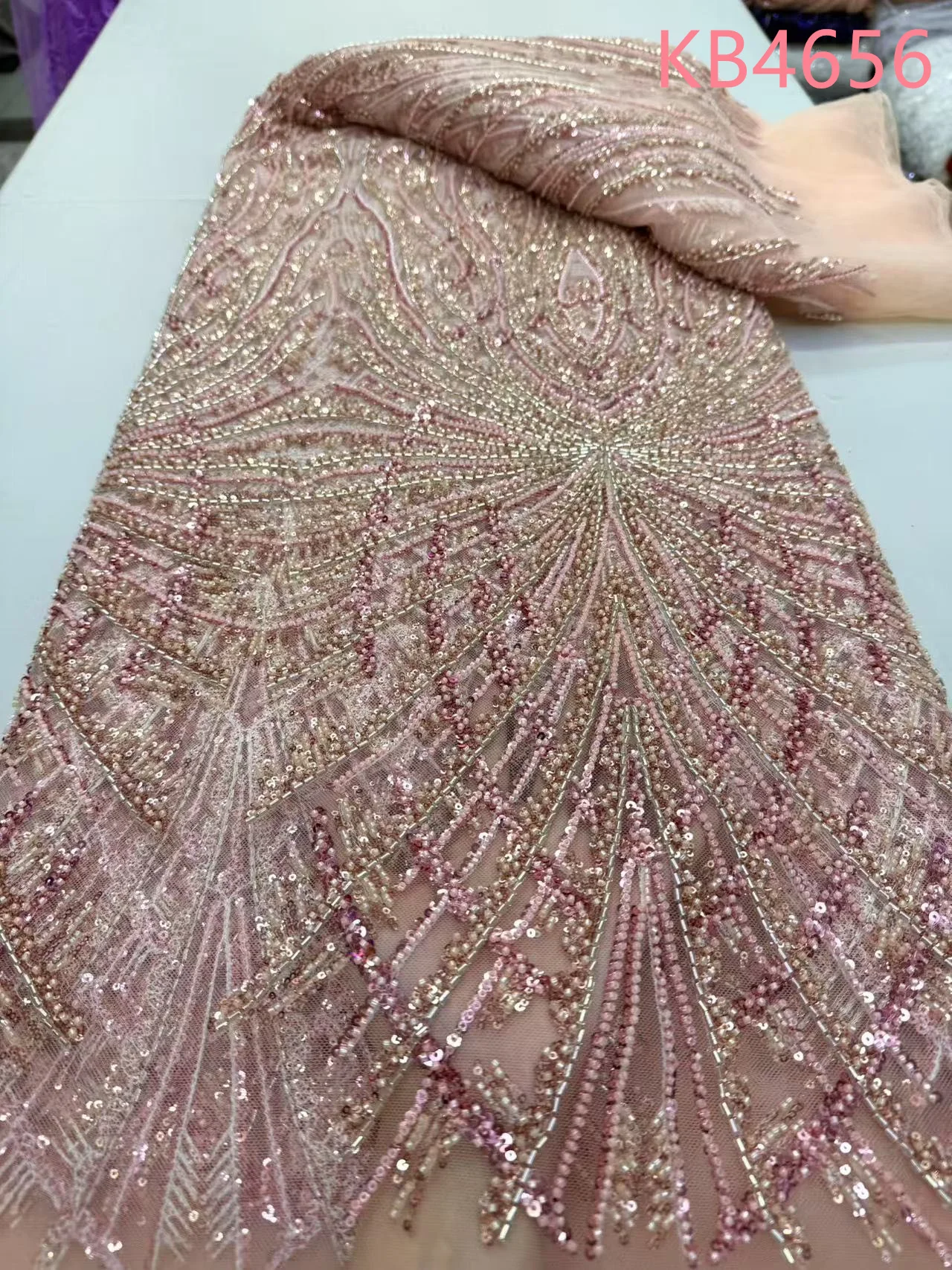 الفاخرة الخرز الدانتيل النسيج أحدث أقمشة الدانتيل جودة عالية 2025 الترتر تول الدانتيل النيجيري النسيج الدانتيل الترتر للخياطة KB4656