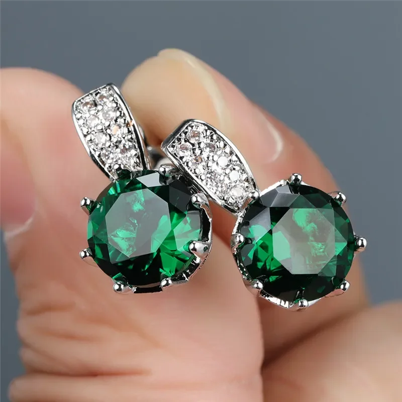 20242024 Cute Female Green Round Stone Stud Earrings Crystal Silver Color Wedding Jewelry for Women