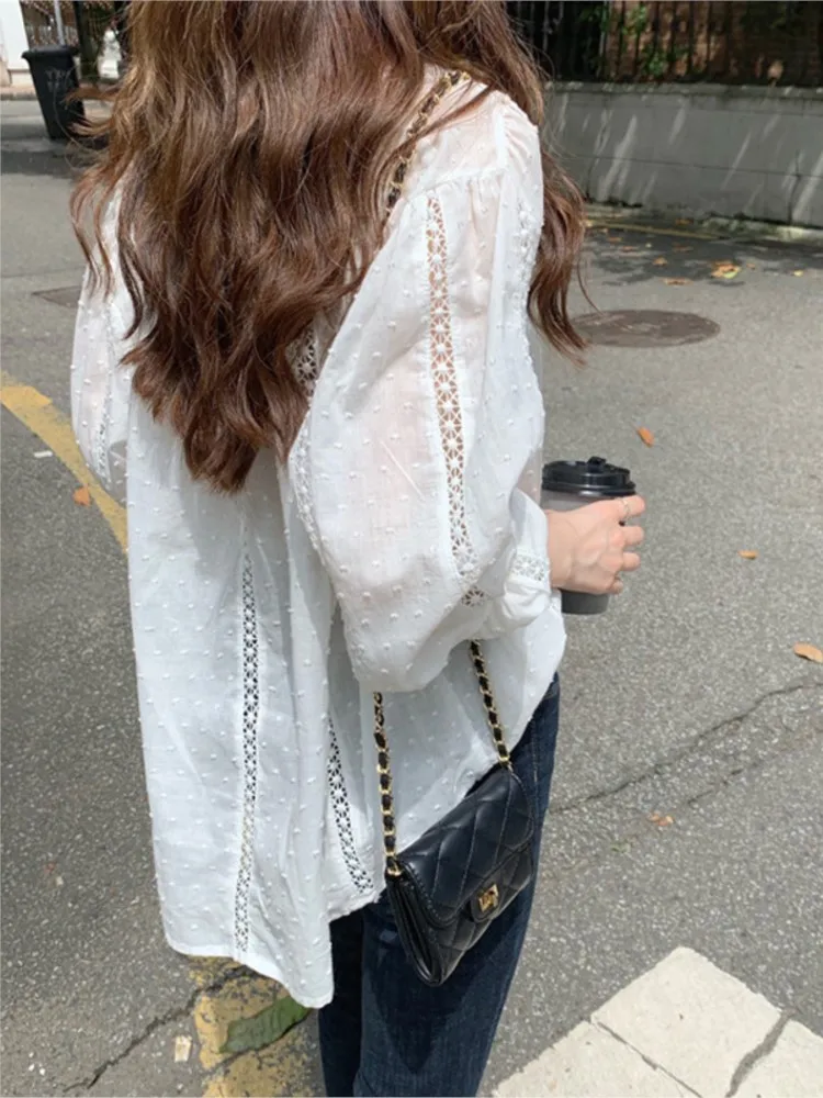 Korean Fashion Shirt Woman Oversized Hollow Lace Turn-down Collar Loose Tops Ladies 2023 Autumn Long Sleeve White Blouse Women