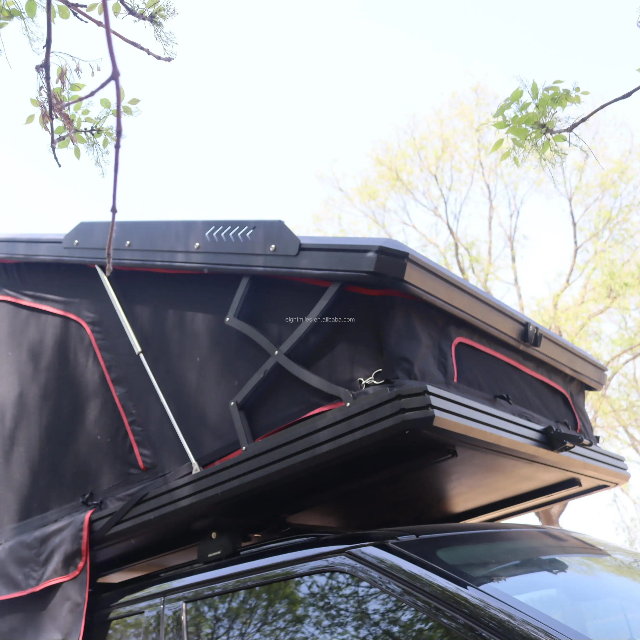Compact Off-Road RV 2-Person Slide-In Pickup Camper Pop-Up Roof Oxford Fabric One Bedroom for Overlanding Outdoor Travel