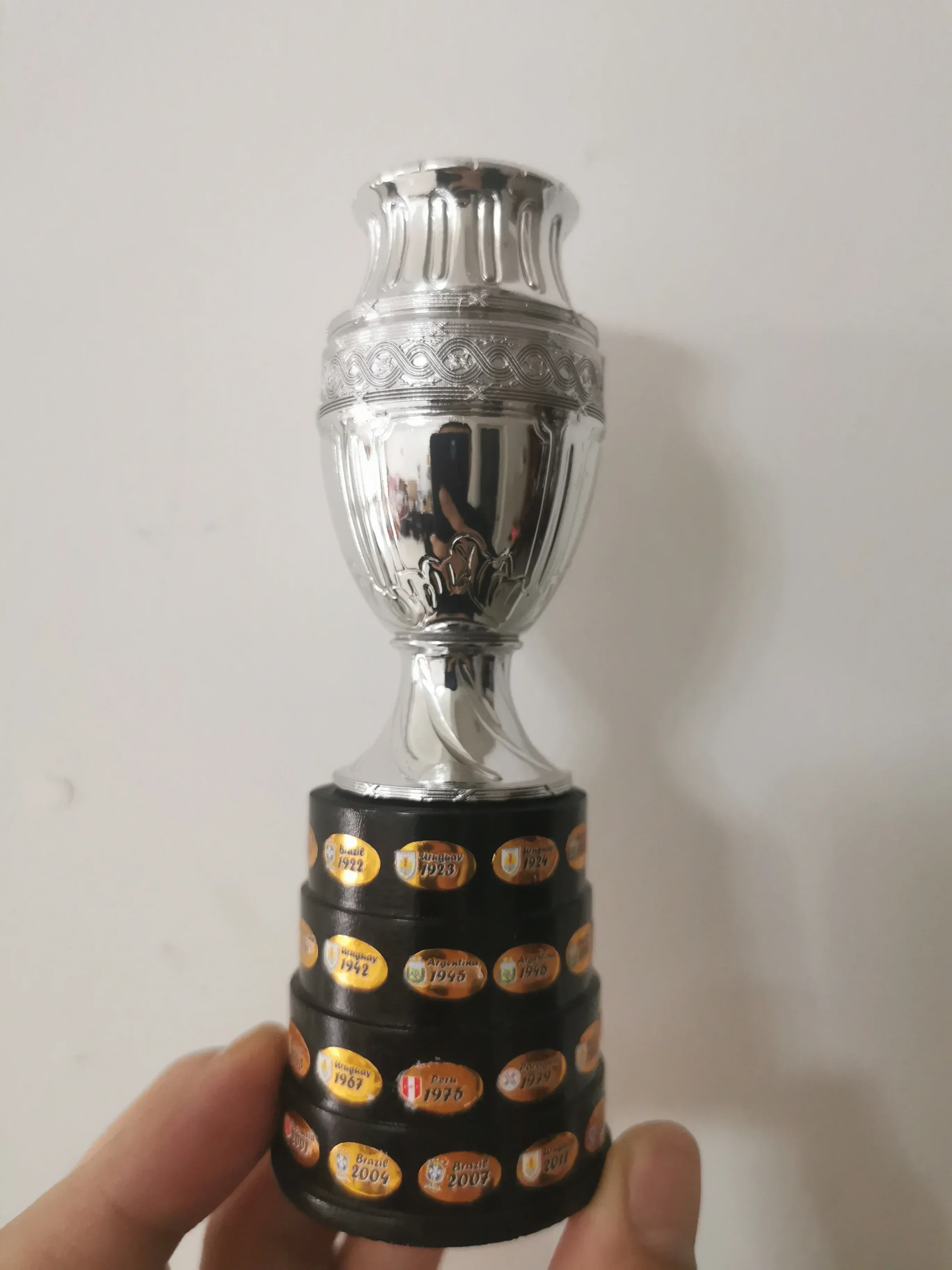 

1:6 The Mini Copa América 13cm Trophy Cup America Cup Football Trophy Nice Gift for Soccer Souvenirs