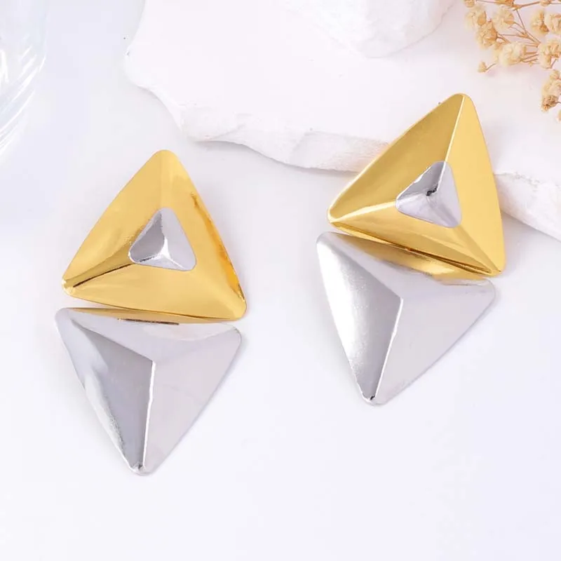 مبالغ فيها المعادن غير المتماثلة أقراط كبيرة للنساء جديد خمر الذهب اللون غير النظامية المرجان أقراط مجوهرات الحفلات هدايا #4