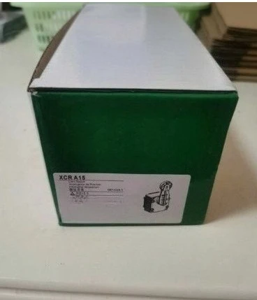 

Brand New Original XCRA15 switches Standard, thermoplastic spring return roller lever large, 2X(1NC+NO) Fast delivery