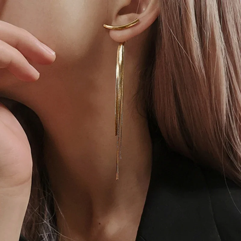 LATS 2021 Vintage Gold Color Bar Long Thread Tassel Drop Earrings for Women Glossy Arc Geometric Korean Earring Fashion Jewelry