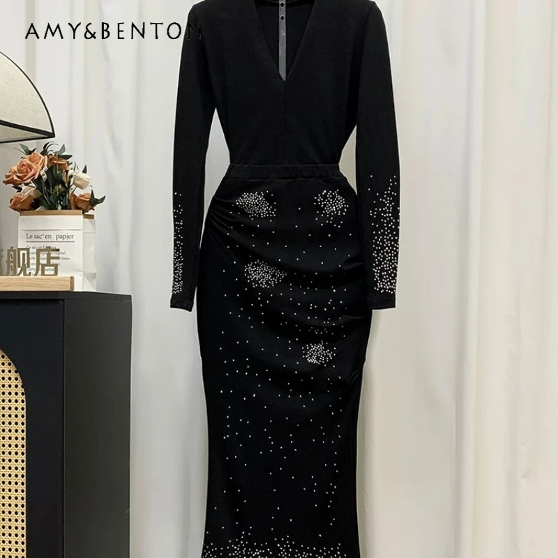 

Black Heavy Industry Hot Diamond Long Sleeve V-Neck Women's Top Korean Version Spring Autumn Slimming Skirt Two-piece Set Ladies