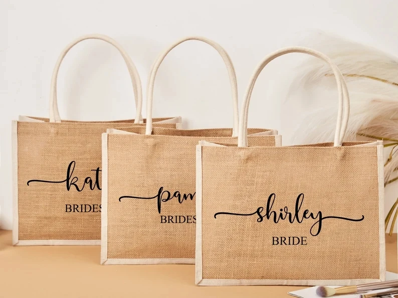 Personalized Tote Bag, Burlap Bag Bridesmaid Beach Tote Bag Custom Tote Gift Proposal Wedding Customized Name Tote Jute Bags