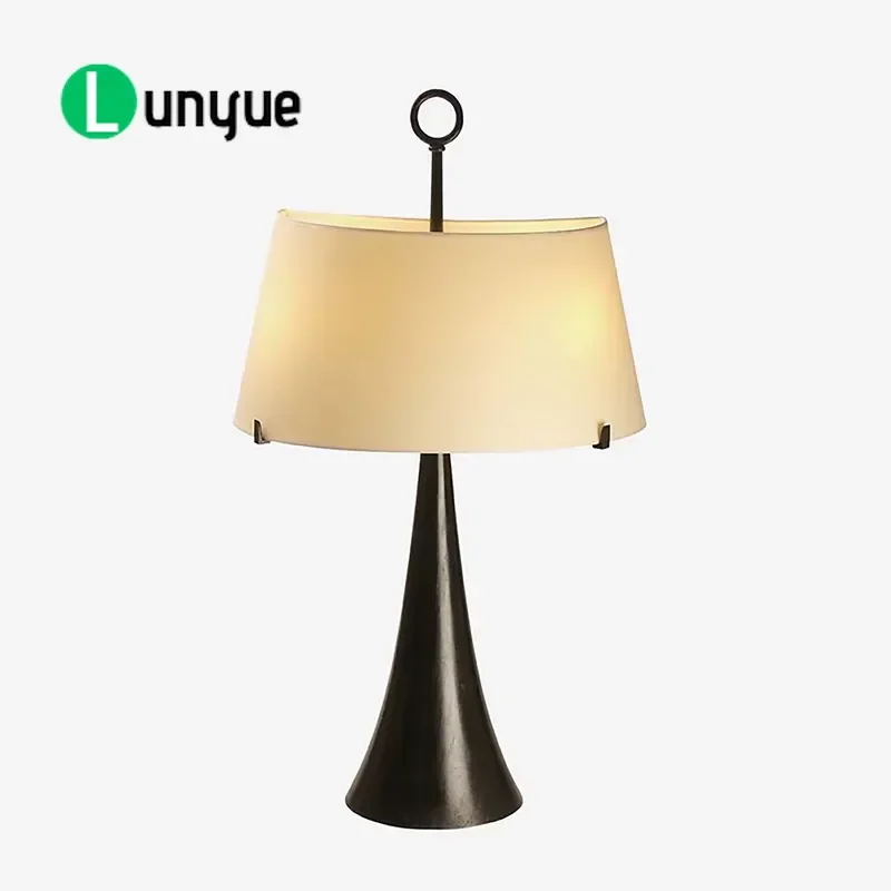 Modern Simple Pyramid Metal Fabric LED Desk Lamp For Living Room Bedroom Bedside Table Decorative Lighting Fixture