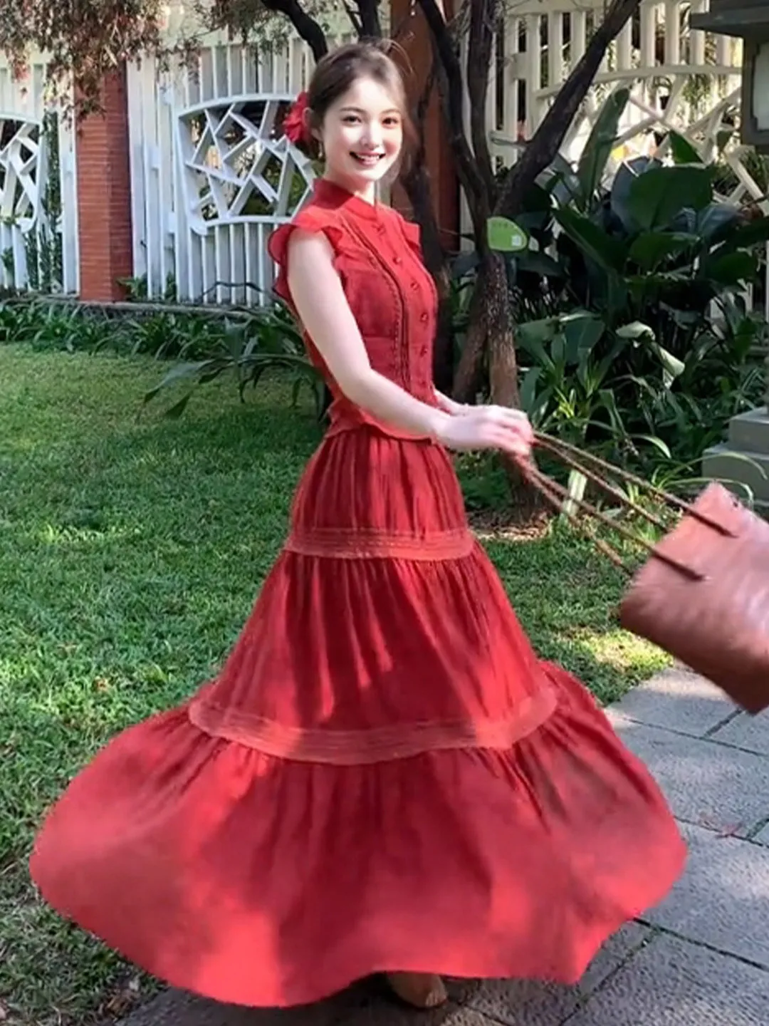 

New Chinese Style Red Lace Top And High Waist Skirt Set Unique Design Beautiful Retro Two Piece Suit for Women Spring Summer