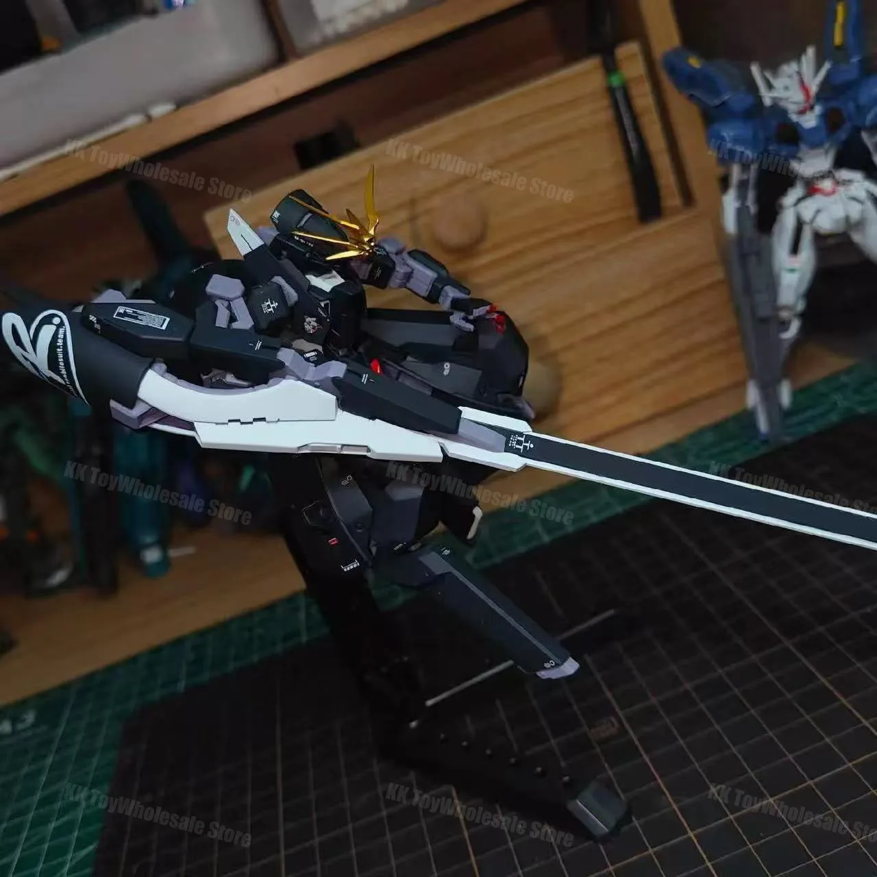 XFS HG 1/144 Rx-124 Tr-6 特別版ウンドワート黒白組立モデルキットアニメアクションフィギュアロボットプラスチックモデルおもちゃ