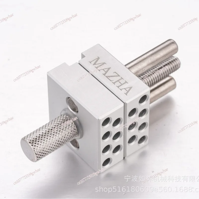 Handheld Metal Mini Bench Model Making Painting Transformation Clamping Tool