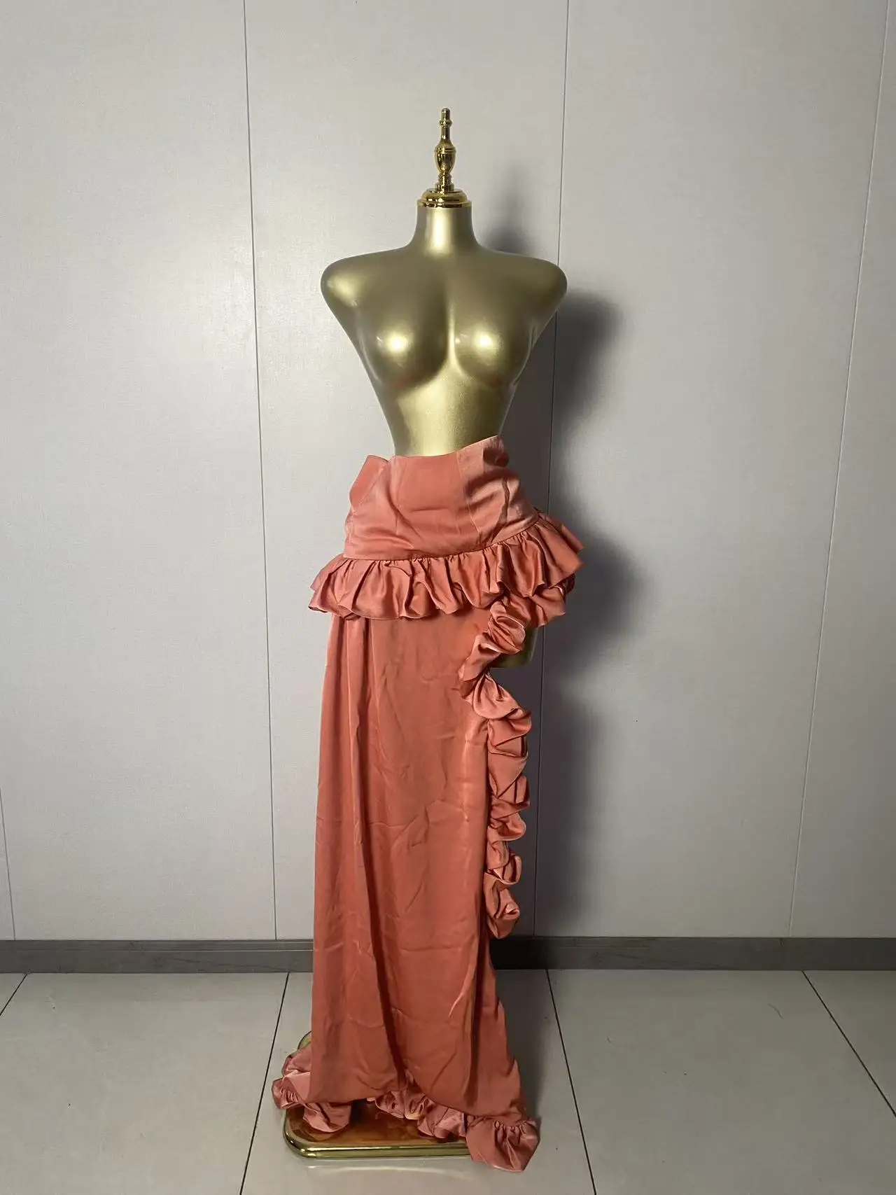 

Новая женская оранжевая длинная облегающая юбка макси с оборками, 2026, дизайнерская вечерние офисные женские элегантные юбки с разрезом и высокой талией