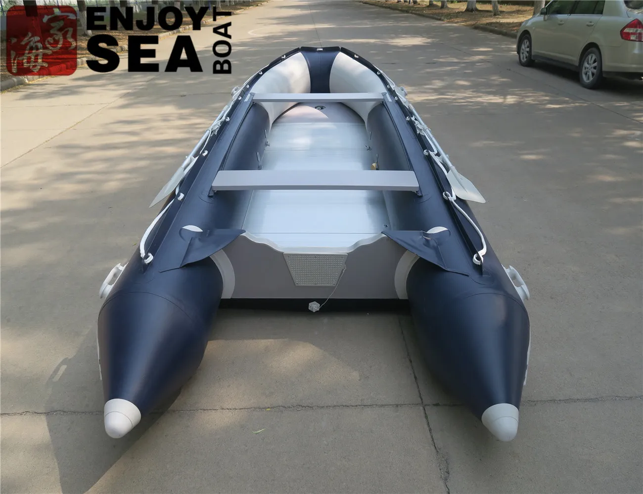 PVC Material Inflatable High Speed Sport Yacht Fishing Boat with Aluminum Floor for Leisure