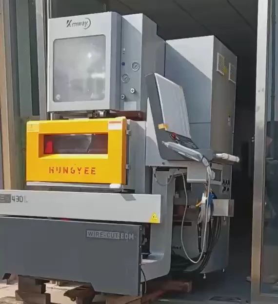 EK430F Hocheffiziente und energiesparende Präzisions-Drahtschneidemaschine der Weltklasse (automatisches Gewindeschneiden optional)