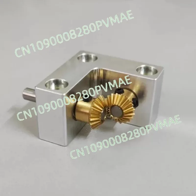 1:1 Ratio 90 Degree Right Angle Bevel Gearbox Converter, 4mm Input Output Shaft Small Precision Gear Reducer for Transmission