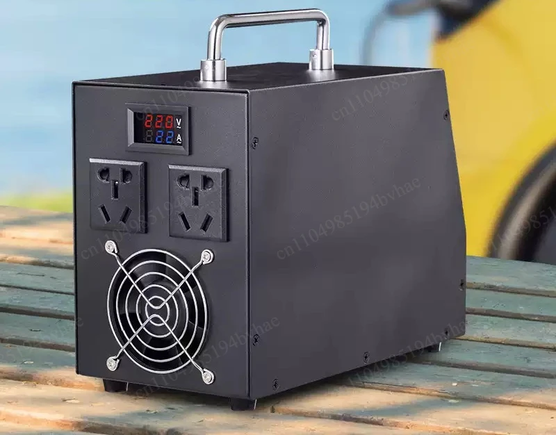 DC fast charging, 9 electrical ports, and 220V AC and DC integrated room camping