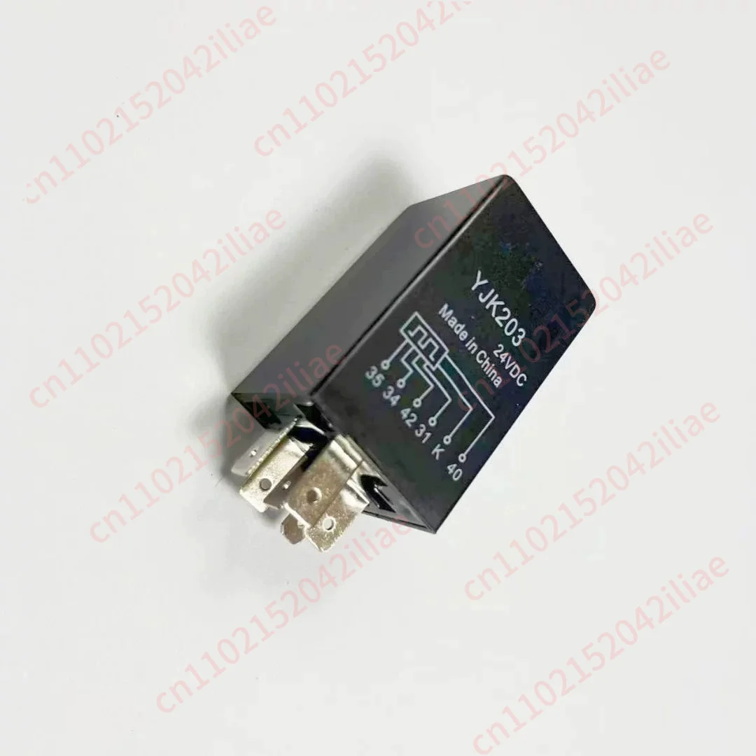 Suitable for Xiamen Jinlong bus relay wiper intermittent controller YJK203 six plug 24V