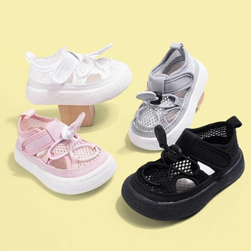 Summer New Hollow Breathable Sneakers Cold Sticky Children's Net Shoes Casual Soft-soled Sneakers for Boys and Girls.