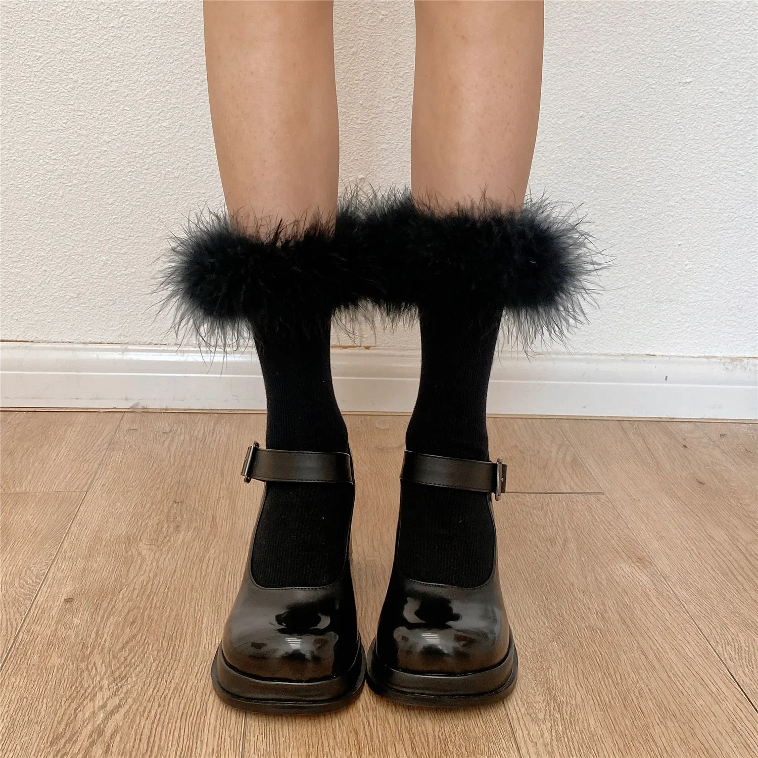 Calcetines térmicos de algodón para niña, botas de pantorrilla Jk Lolita, botas de plumas, medias japonesas, accesorios de Cosplay de pelo lindo