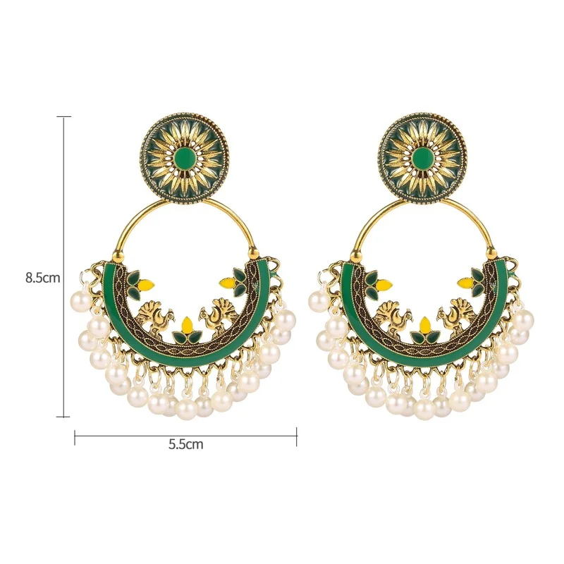Classic Green Moon Indian Jhumka Earrings for Women Turkey Jewelry Retro Alloy Carved Round Pearl Tassel Wedding Earrings Bijoux