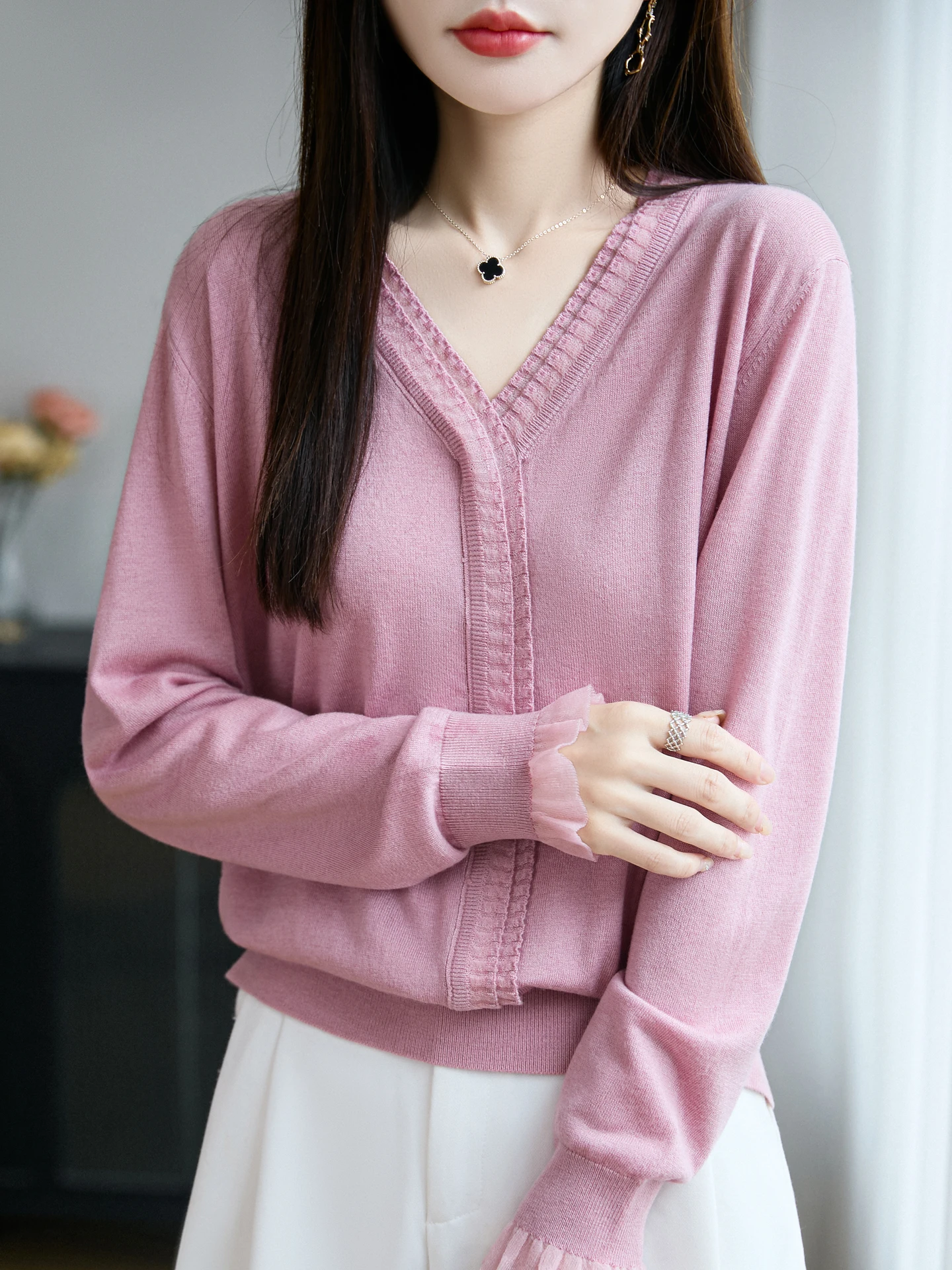 

2025 New Fall Winter Wool Sweater Pullover Long Sleeve V-Neck Collar Knitwear Women's Solid Color Lace Splicing FashionSweater