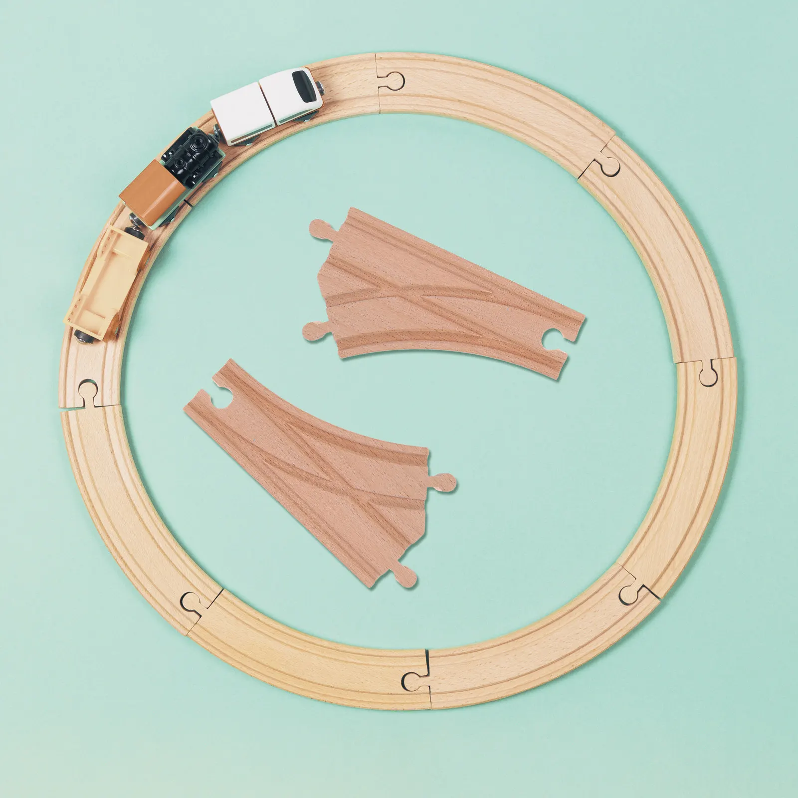 

2Pcs Wooden Train Track Accessories Multi-Directional Switch to Expand Railway Sets Compatible with Thomas Double-Pin Connectors