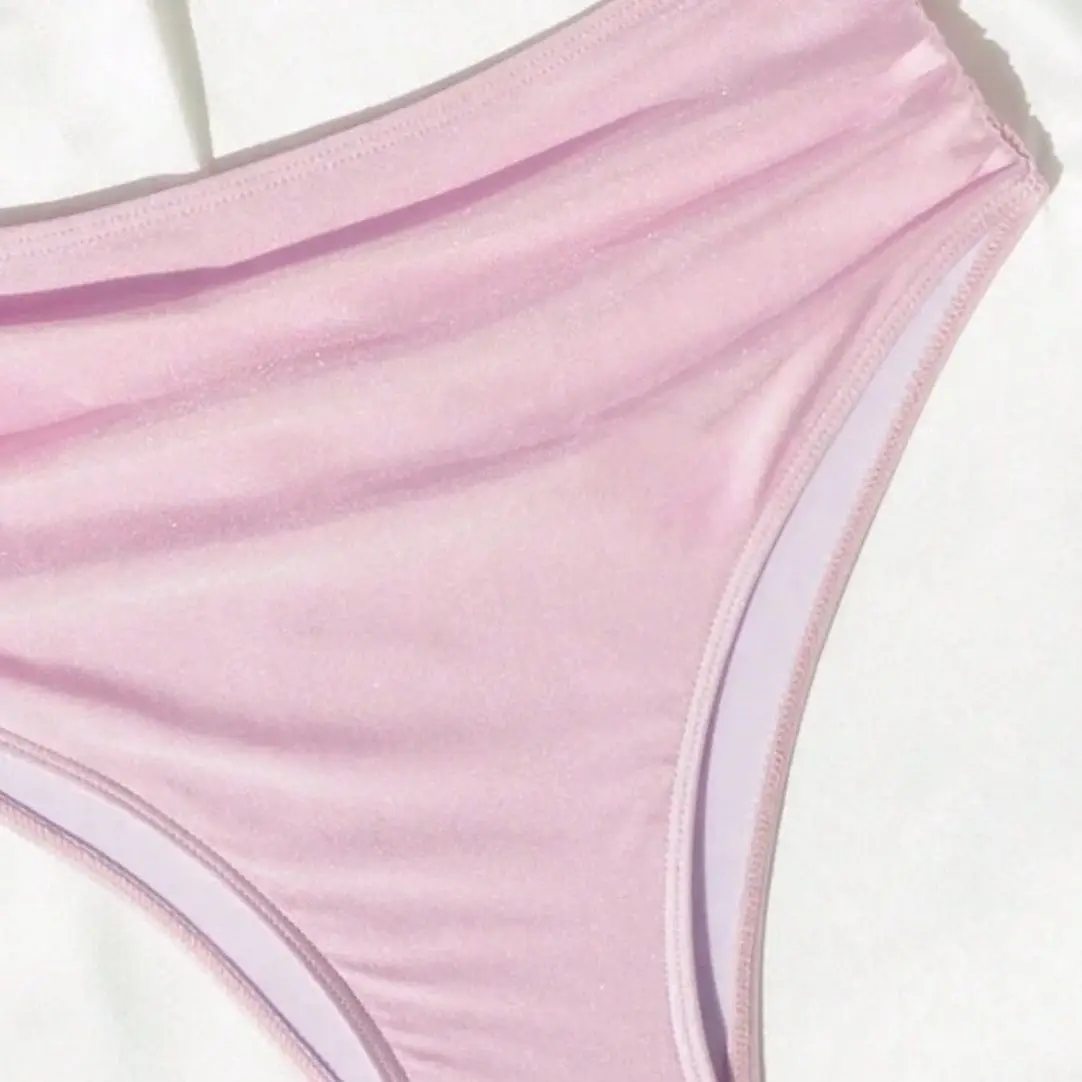 ヨーロッパ/アメリカ風キュートスタイルのセクシーなビキニ、大きな胸、太いハイウエストの女の子用水着、ビーチ、温泉、休暇スタイルのビキニ