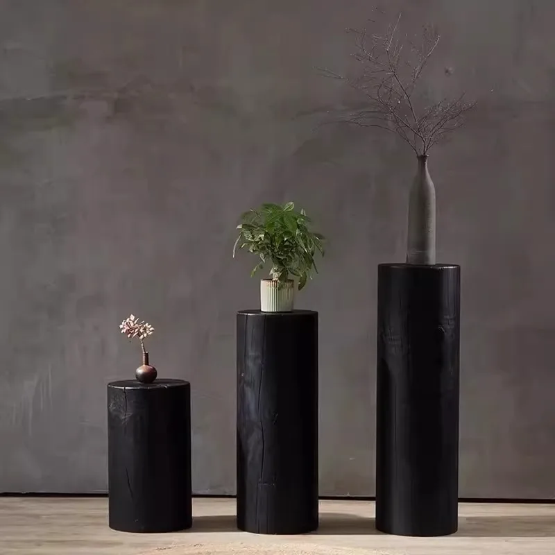 Quiet wind carbonized wooden pier modern simple household black round pillar