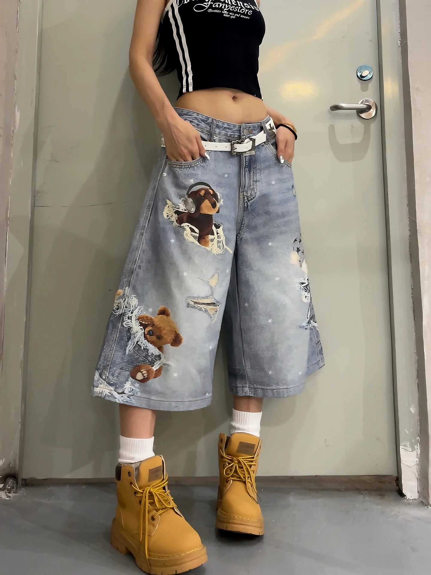 Retro American Street Graffiti 3D Print Design Washed Seven-Foot Jeans Loose Wide-Leg Shorts for Men And Women Cotton Denim
