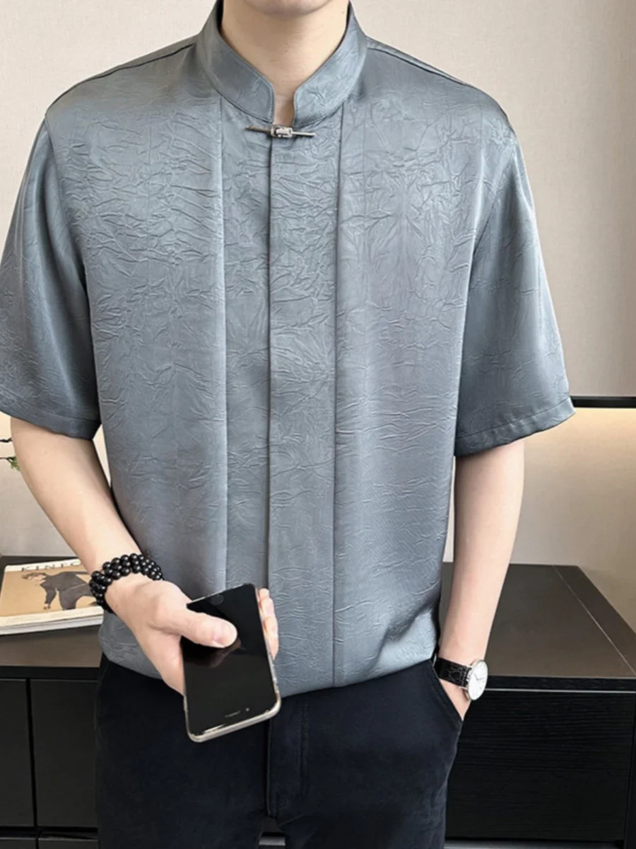 

Новая мужская летняя рубашка 2024 года из китайского высококачественного драпированного ледяного шелка с цветочным принтом, повседневная, с воротником-стойкой