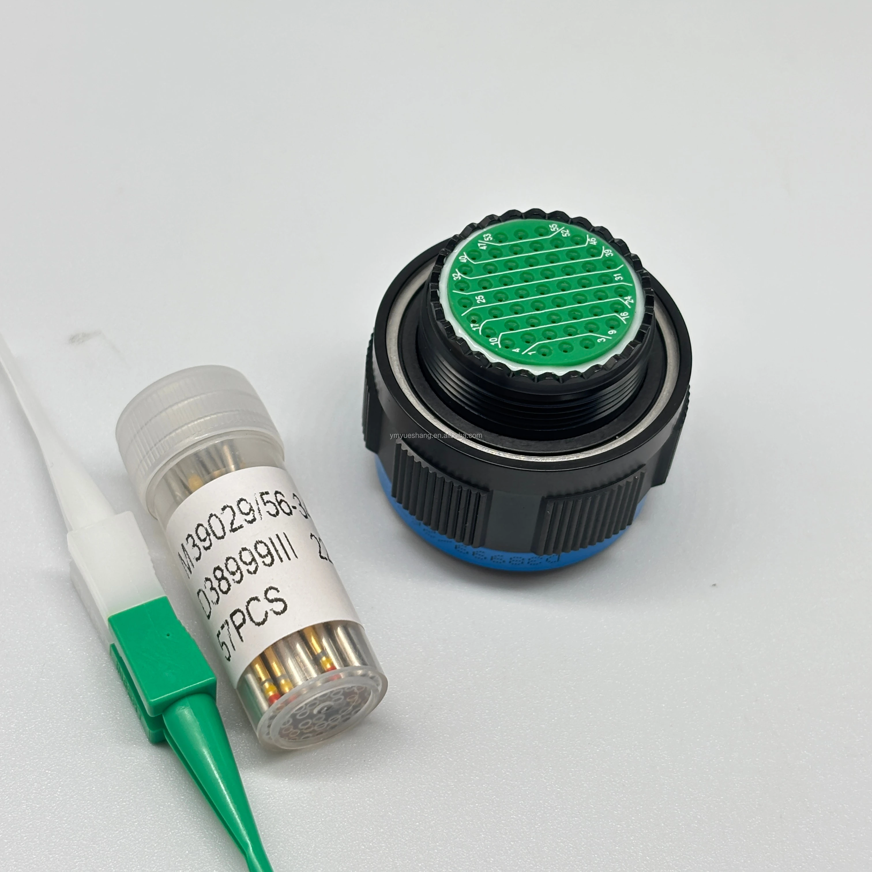 

26 Pin Circular Connectors D38999 Alternative D38999/26WE26SN D38999/20WE26PN Plug Waterproof Connector