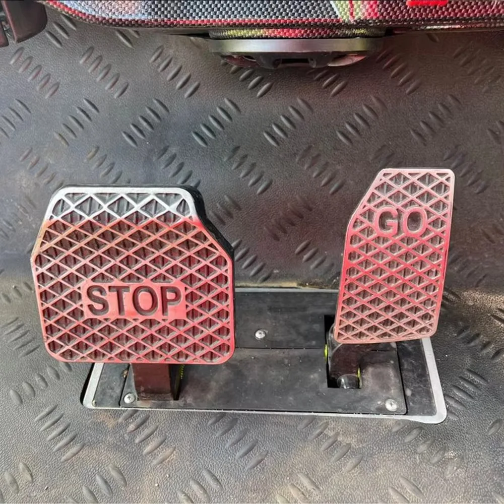 أيقونة 6 مقاعد عربة جولف كهربائية شارع قانوني 48 فولت بطارية الرصاص الحمضية 90 كجم القيادة الأميال CE معتمد 25 كم/ساعة الذيل العلبة